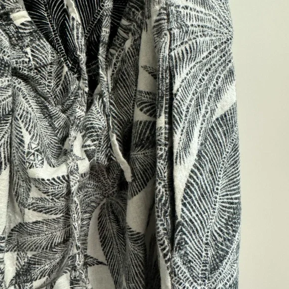 Marine Layer Strapless Dress with Palm Design - Picture 3 of 4